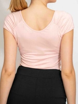 Remera escote V manga fruncida - Imagen 3