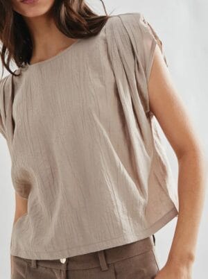 Elegante blusa de seda arrugada - Imagen 3
