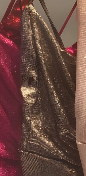 Vestido largo con espalda cruzada - Imagen 3